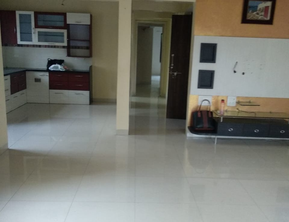 3BHK Fully Furnished Flat available on Rent in Kalyani Nagar, Pune!